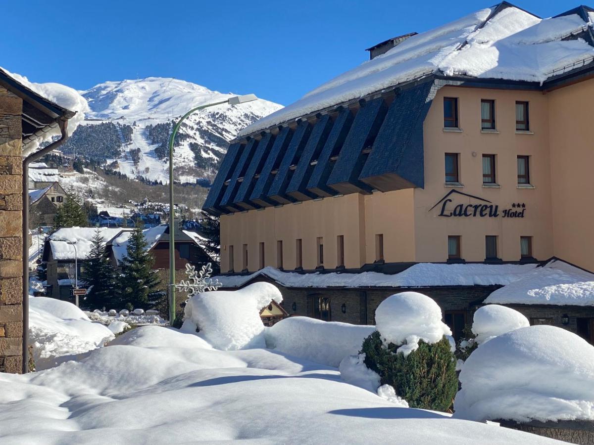 Hotel Lacreu Salardú Exteriör bild