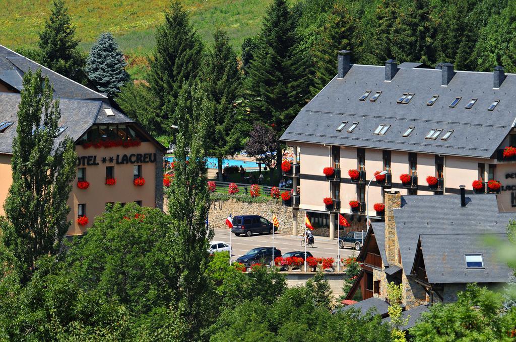 Hotel Lacreu Salardú Exteriör bild