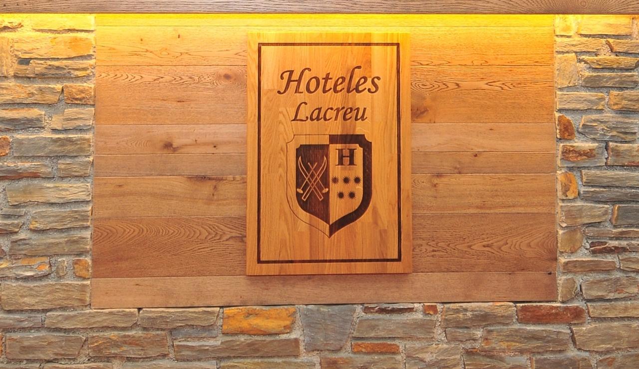 Hotel Lacreu Salardú Exteriör bild